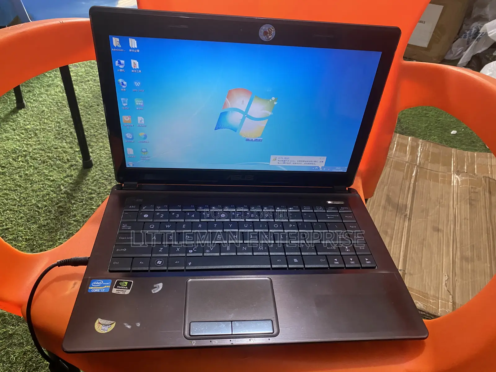 Laptop Asus 4GB Intel Core I7 HDD+SSD 128GB