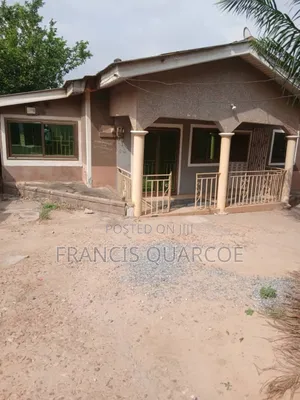 3bdrm Apartment in Cfc Estate for rent
