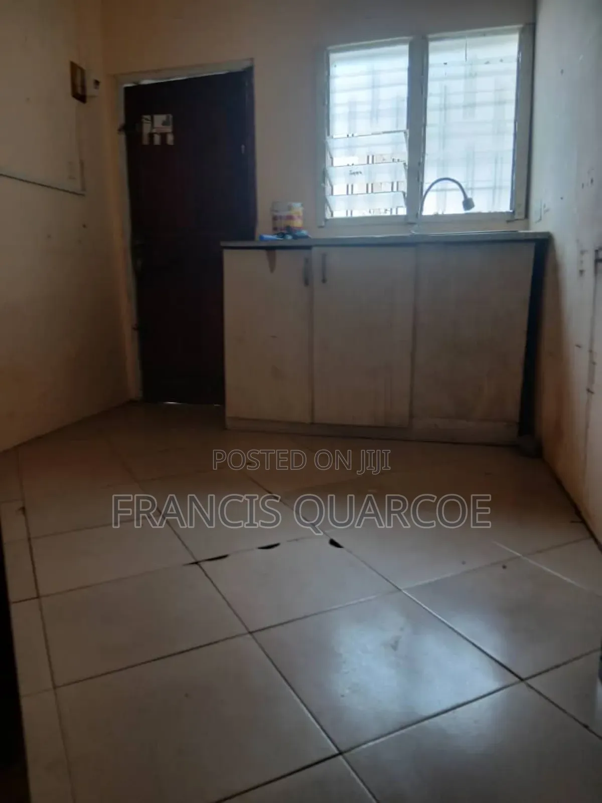 3bdrm Apartment in Cfc Estate for rent