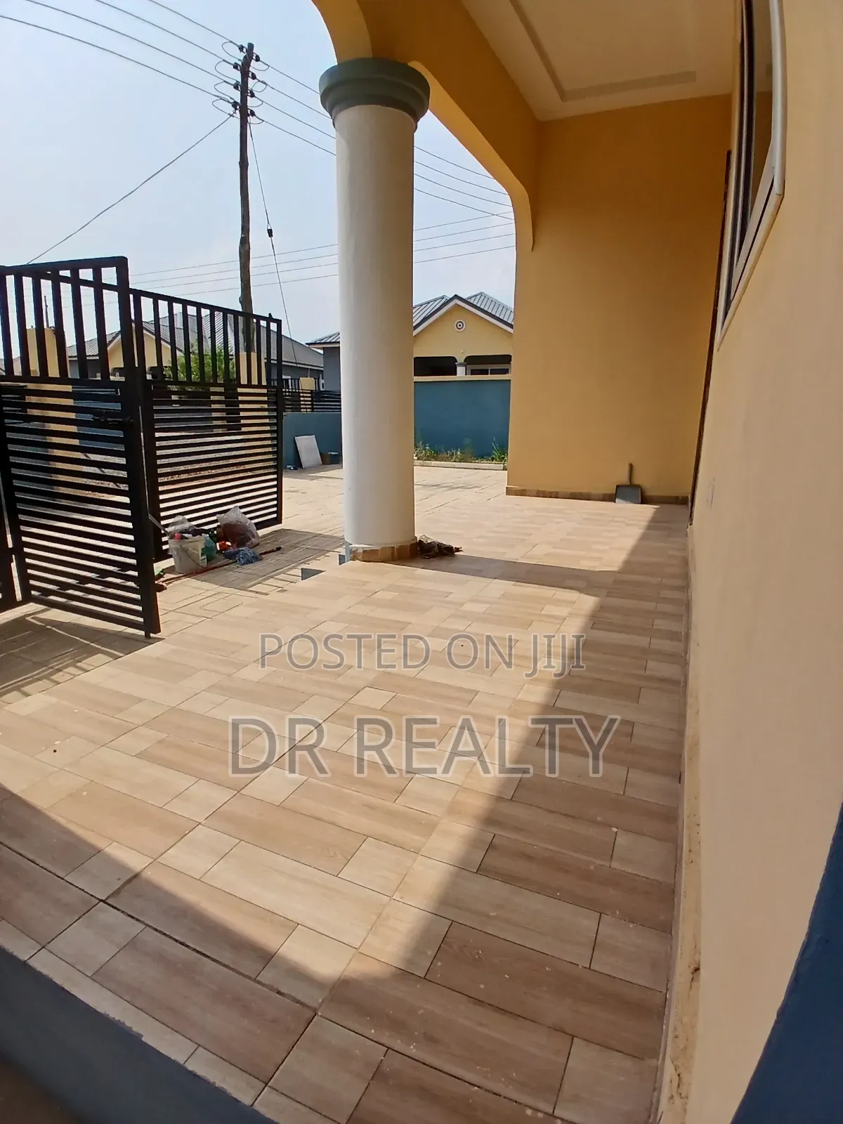 2bdrm House in Adom Estate, Community 25 for rent