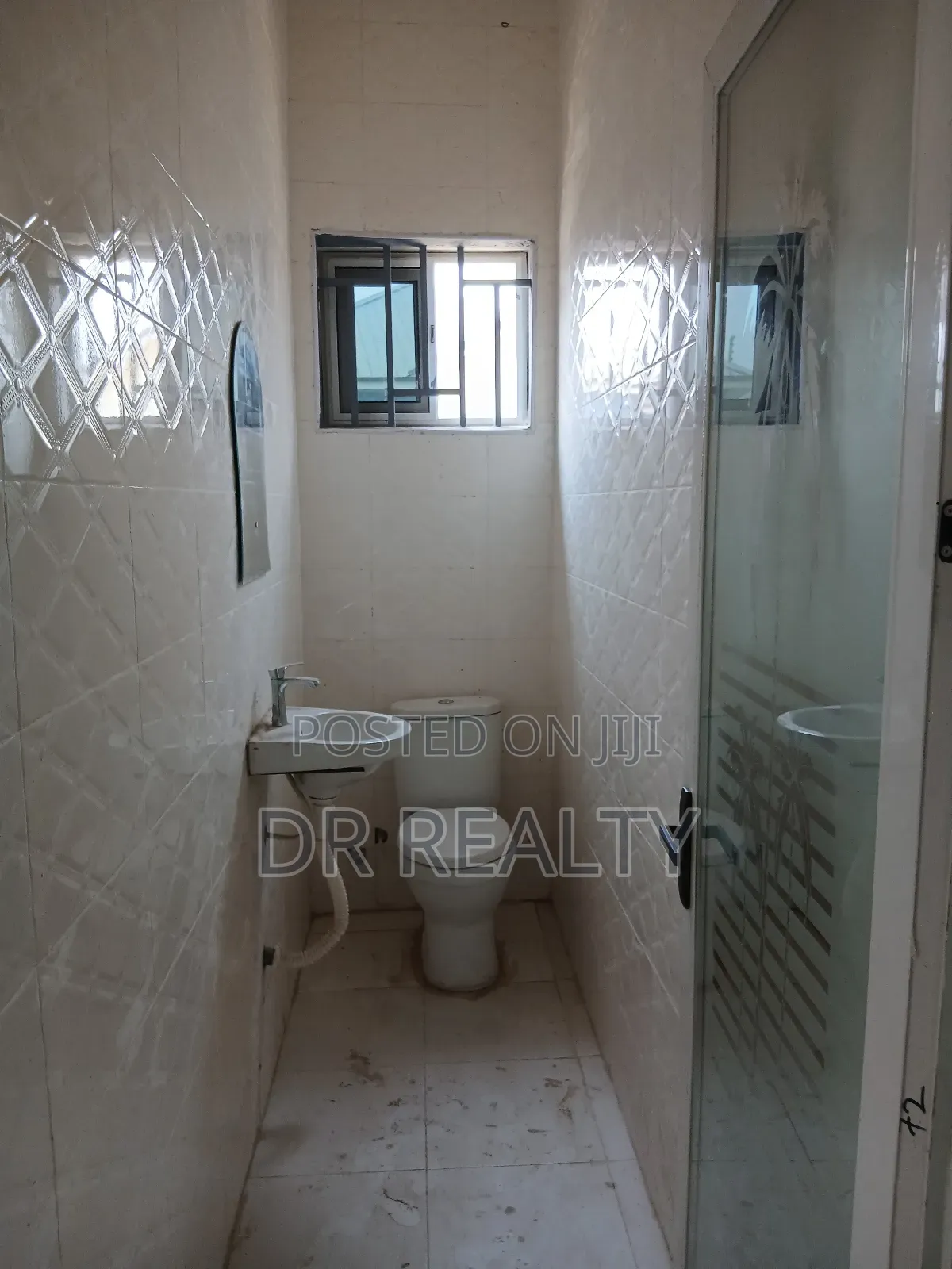 2bdrm House in Adom Estate, Community 25 for rent