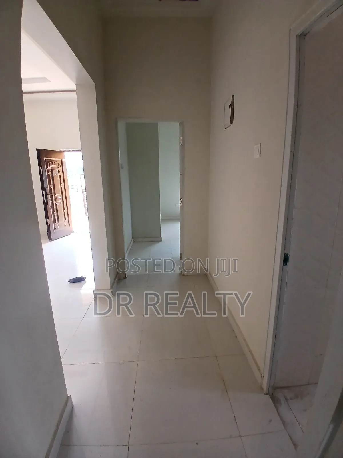 2bdrm House in Adom Estate, Community 25 for rent