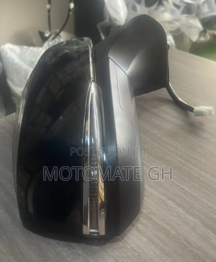 Toyota Rav4 2020 2021 2022 Mirror With Sensor and Light