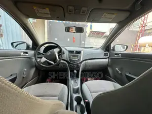 Hyundai Accent GLS 2013 Black