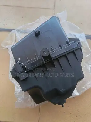 Toyota Rav 4 19 - 23 Air Cleaner Box