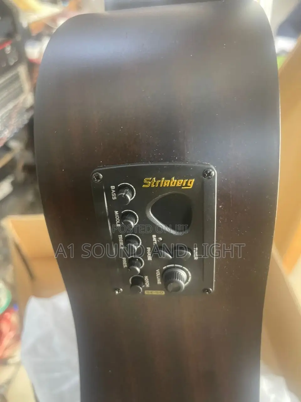 Strinberg Ge-50 Semi-acoustic Guitar - Free Pick
