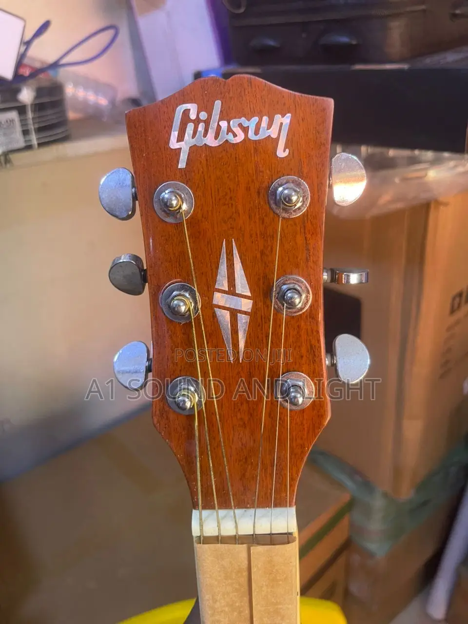 Gibson Semi Acoustic Guitar - Free Pick