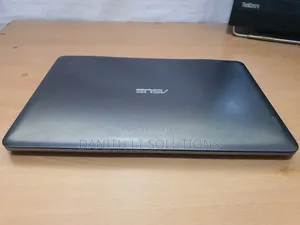 Laptop Asus K50AB 8GB Intel Core I7 HDD 1T