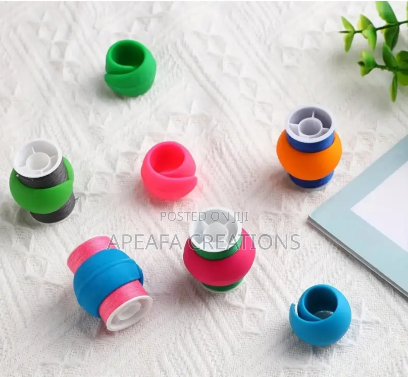 Ergonomic Yarn Guided Ring