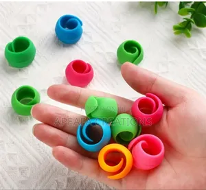 Ergonomic Yarn Guided Ring