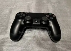 Playstation 4 Slim 1tb