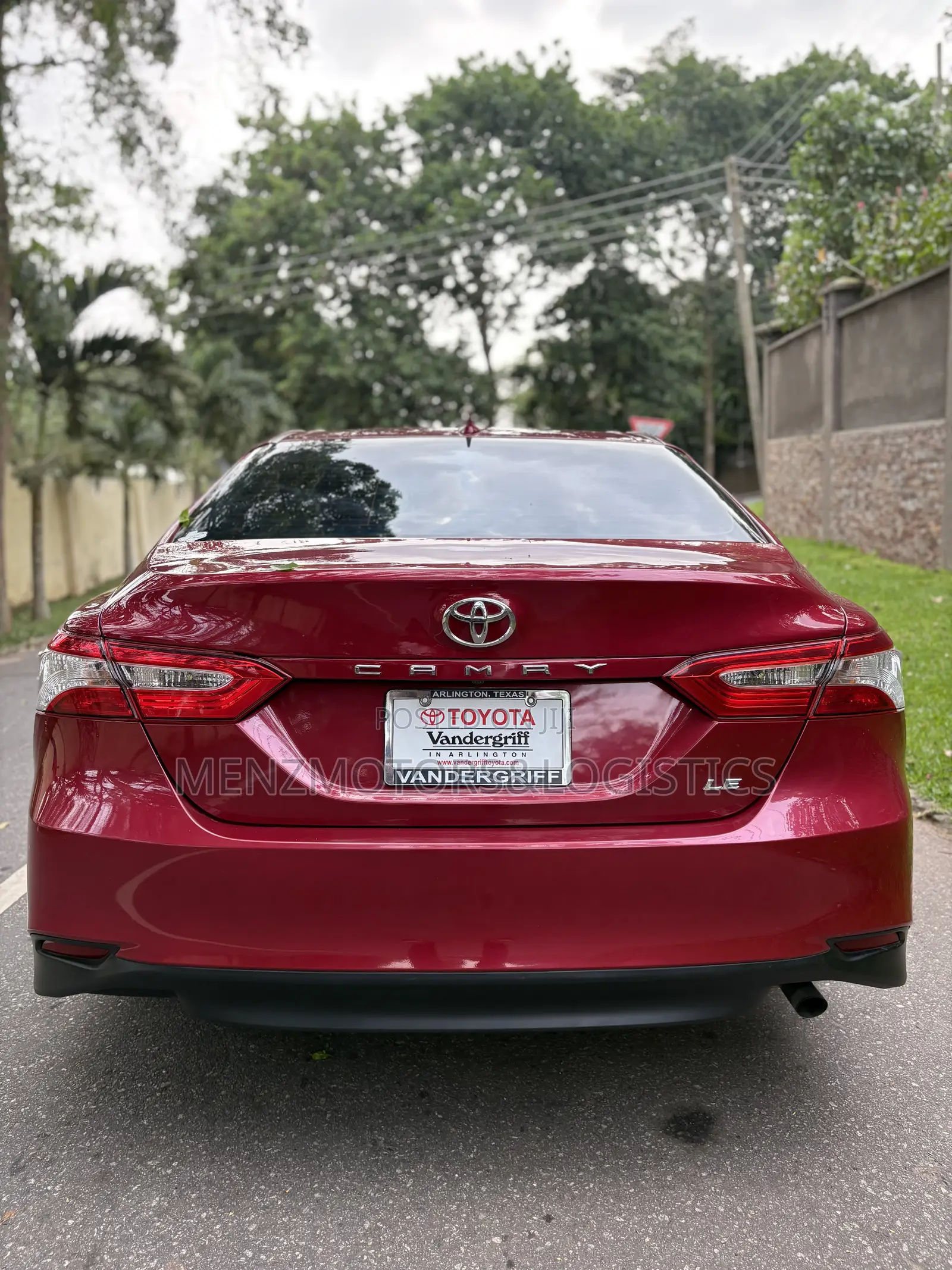 Toyota Camry LE FWD 2020 Burgundy