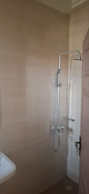 2bdrm Apartment in Spintex, Tema Metropolitan for rent