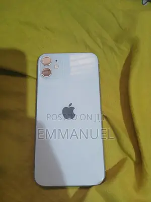 Apple iPhone 11 64 GB White