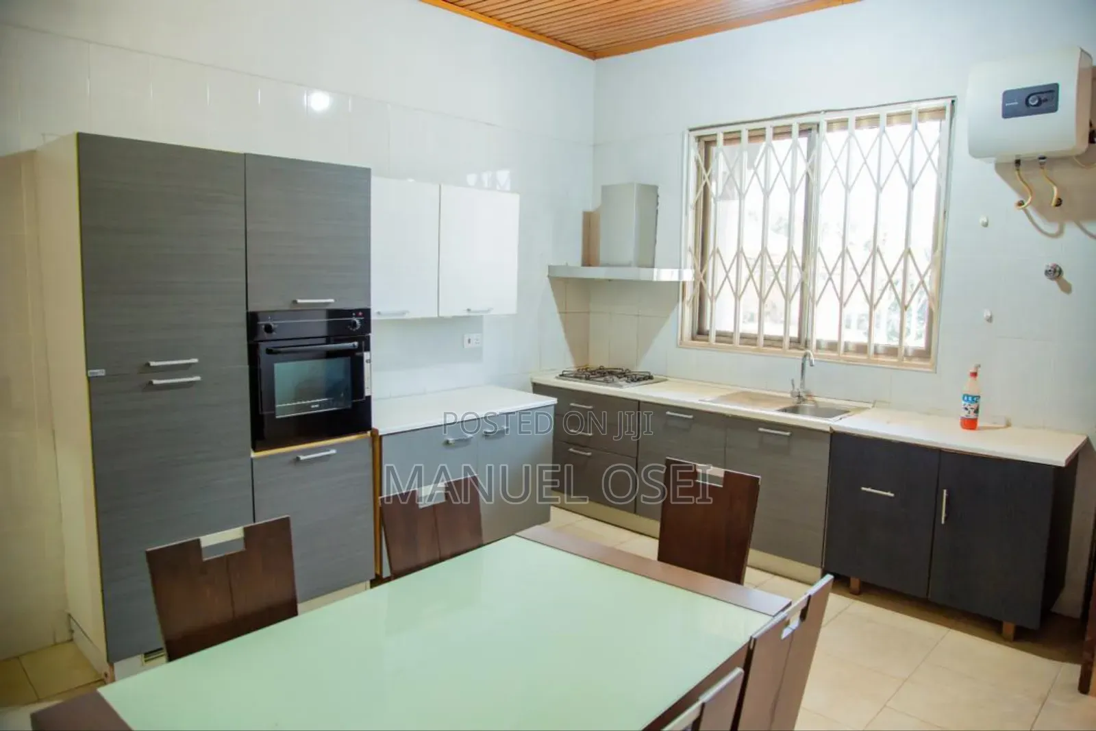5 Bedroom Apartment