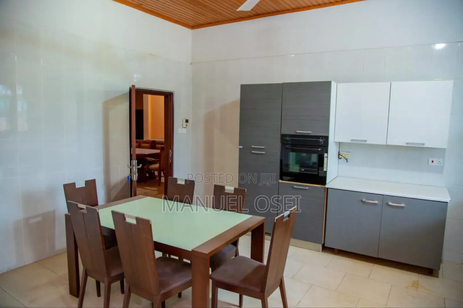 5 Bedroom Apartment