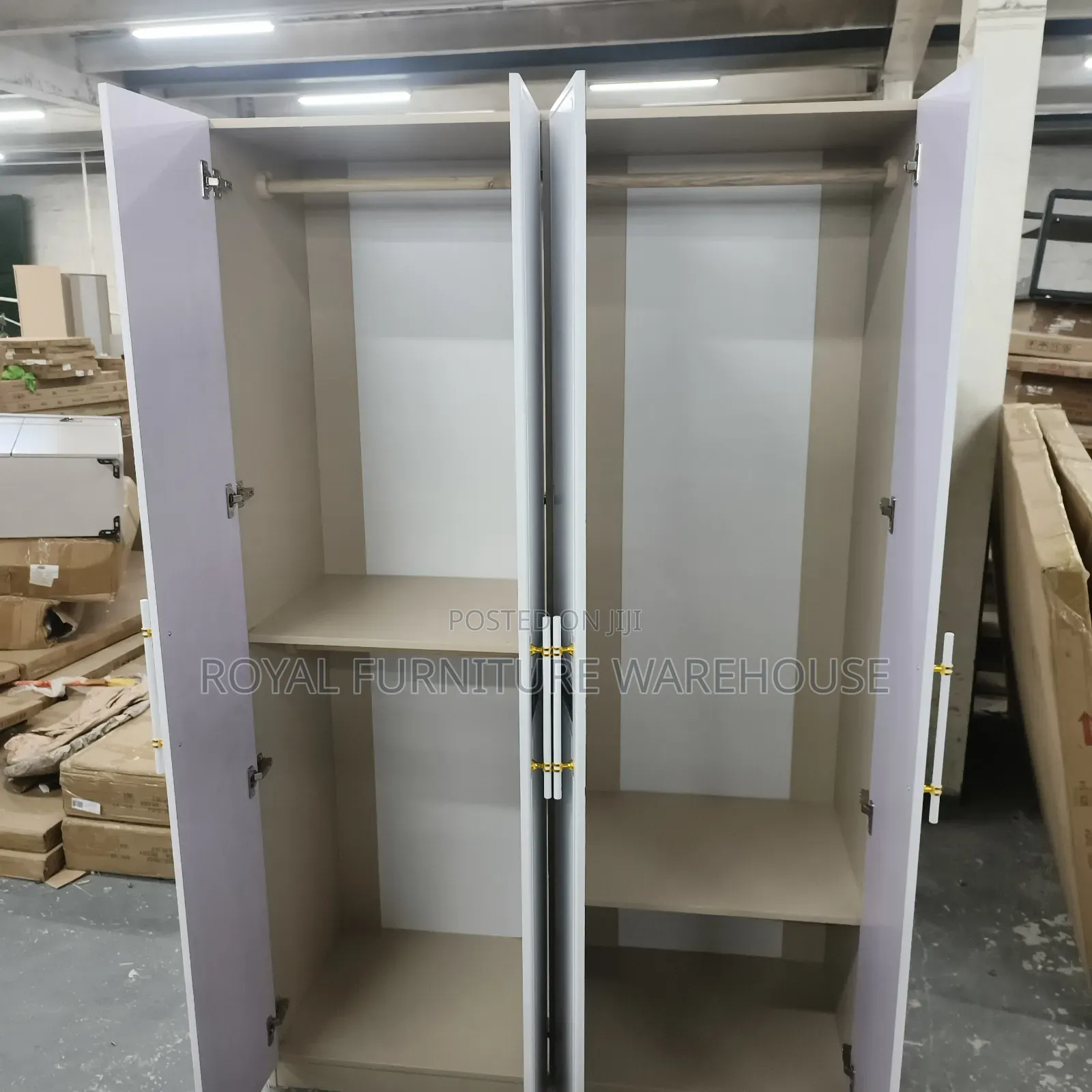 Modern Finishing Wardrobe