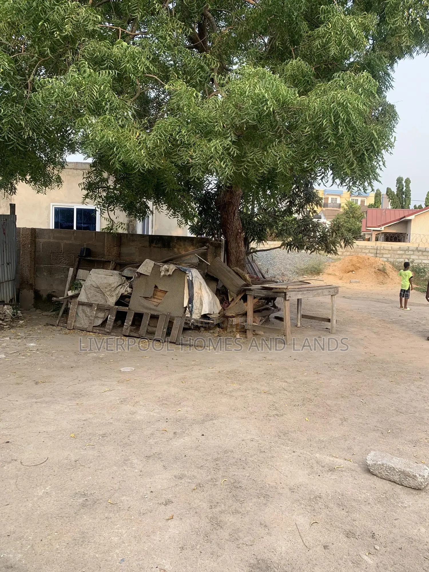 One Plot for Sale, Spintex Batsonna
