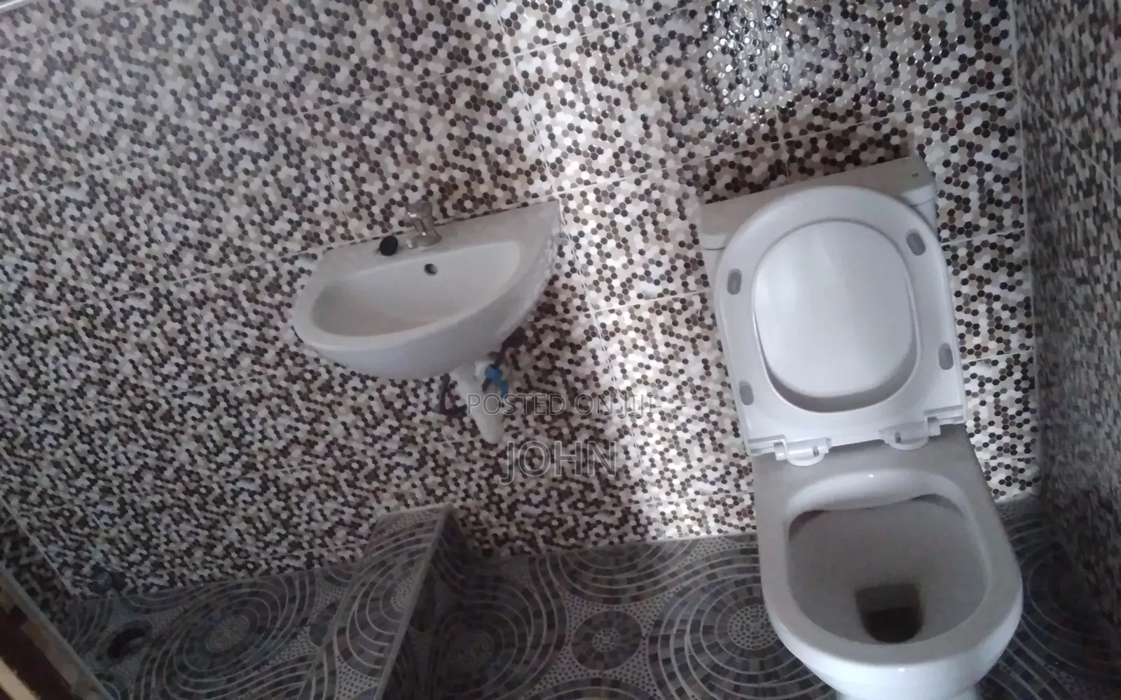1bdrm Room & Parlour in Survivorestates, Old Barrier for rent