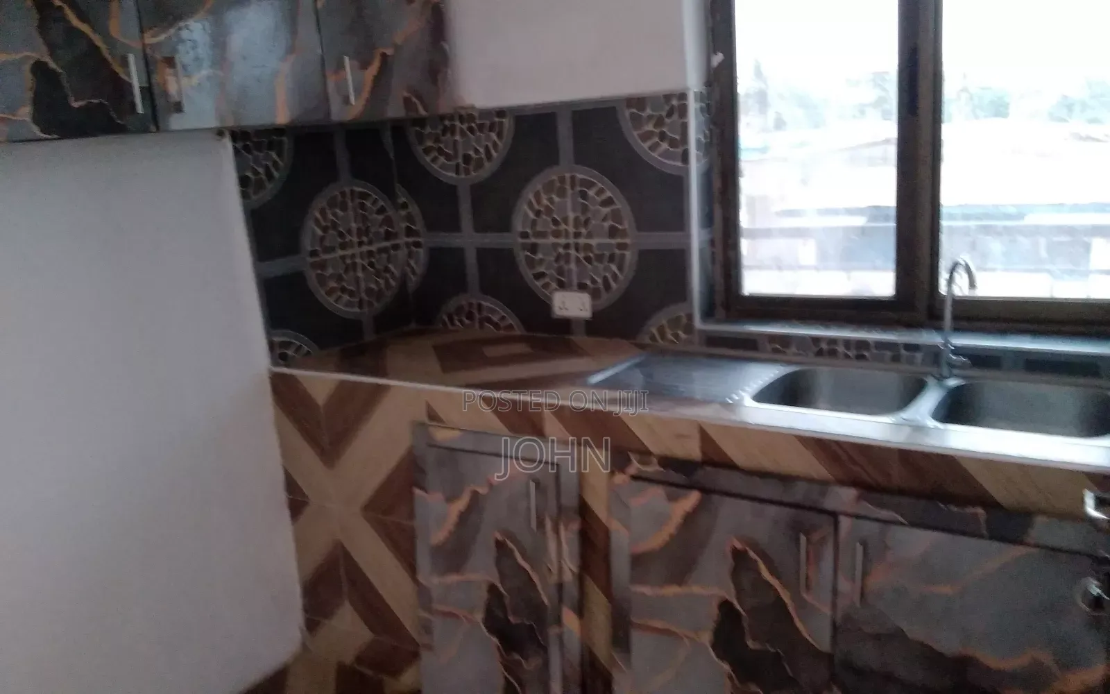 1bdrm Room & Parlour in Survivorestates, Old Barrier for rent