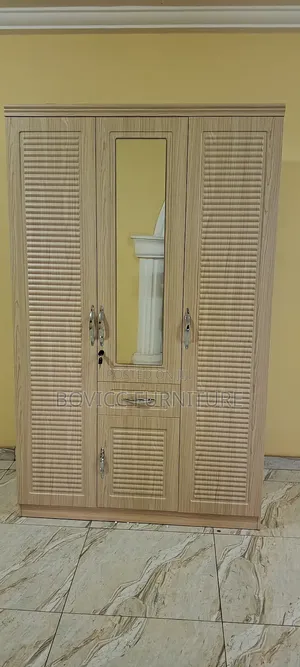 Quality 3 Door Wardrobe
