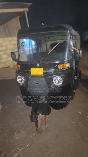 Tricycle 2025 Black