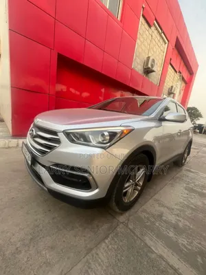 Hyundai Santa Fe Limited FWD 2017 Silver