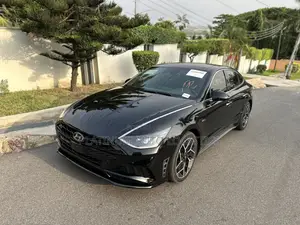 Hyundai Sonata 2022 Black
