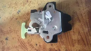 Toyota Corolla S Boot Lock