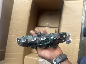L200 2005-2015 Vodafone Tail Board Light Boot Light