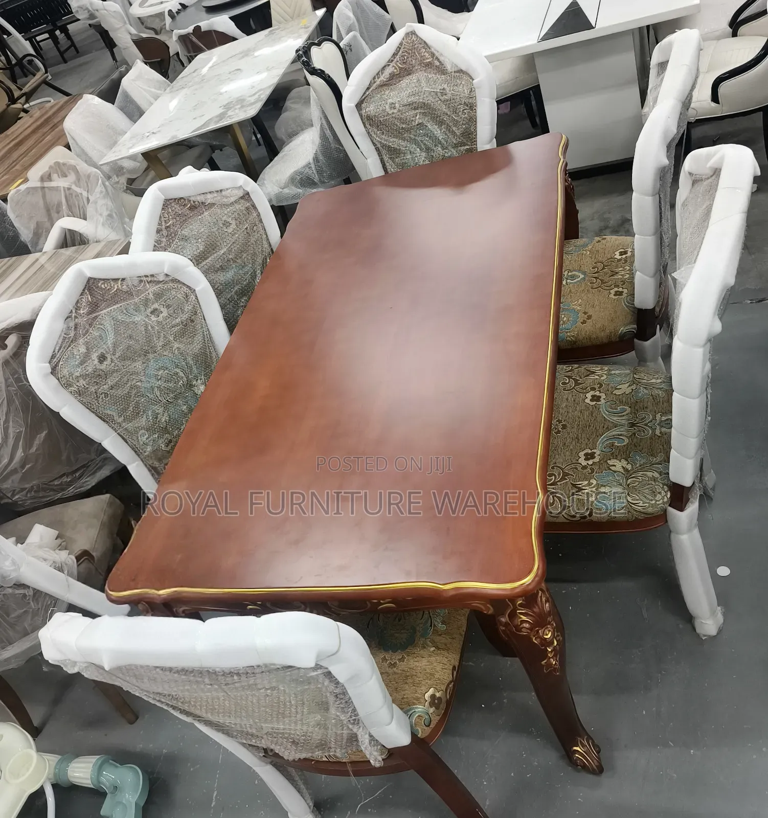 Victorian-Style Wooden Dining Table Set With Upholstered Chairs