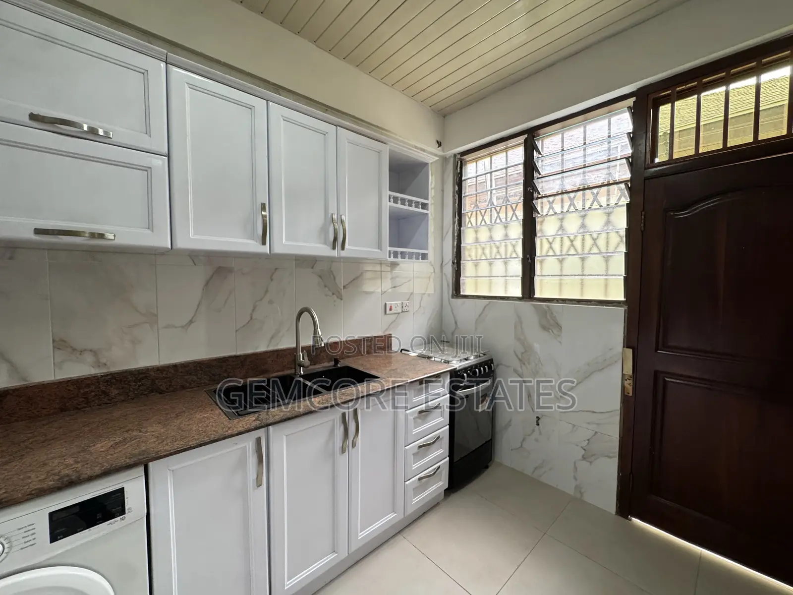 2bdrm Apartment in East Legon for rent