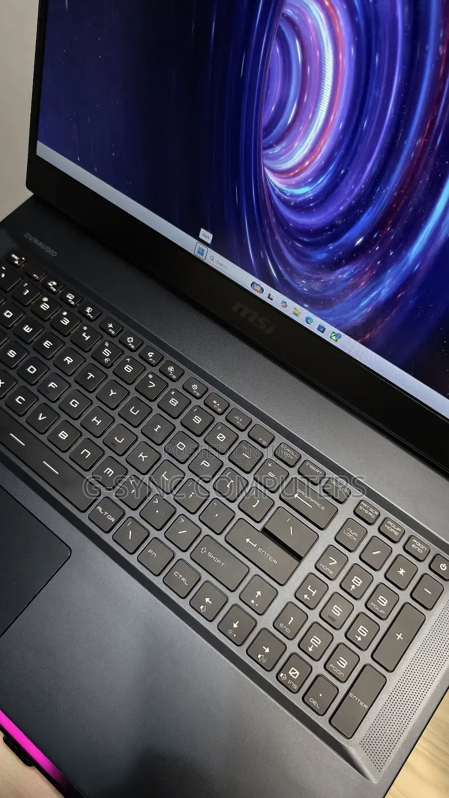 Laptop MSI Raider GE76 12UGS 32GB Intel Core I7 SSD 1T