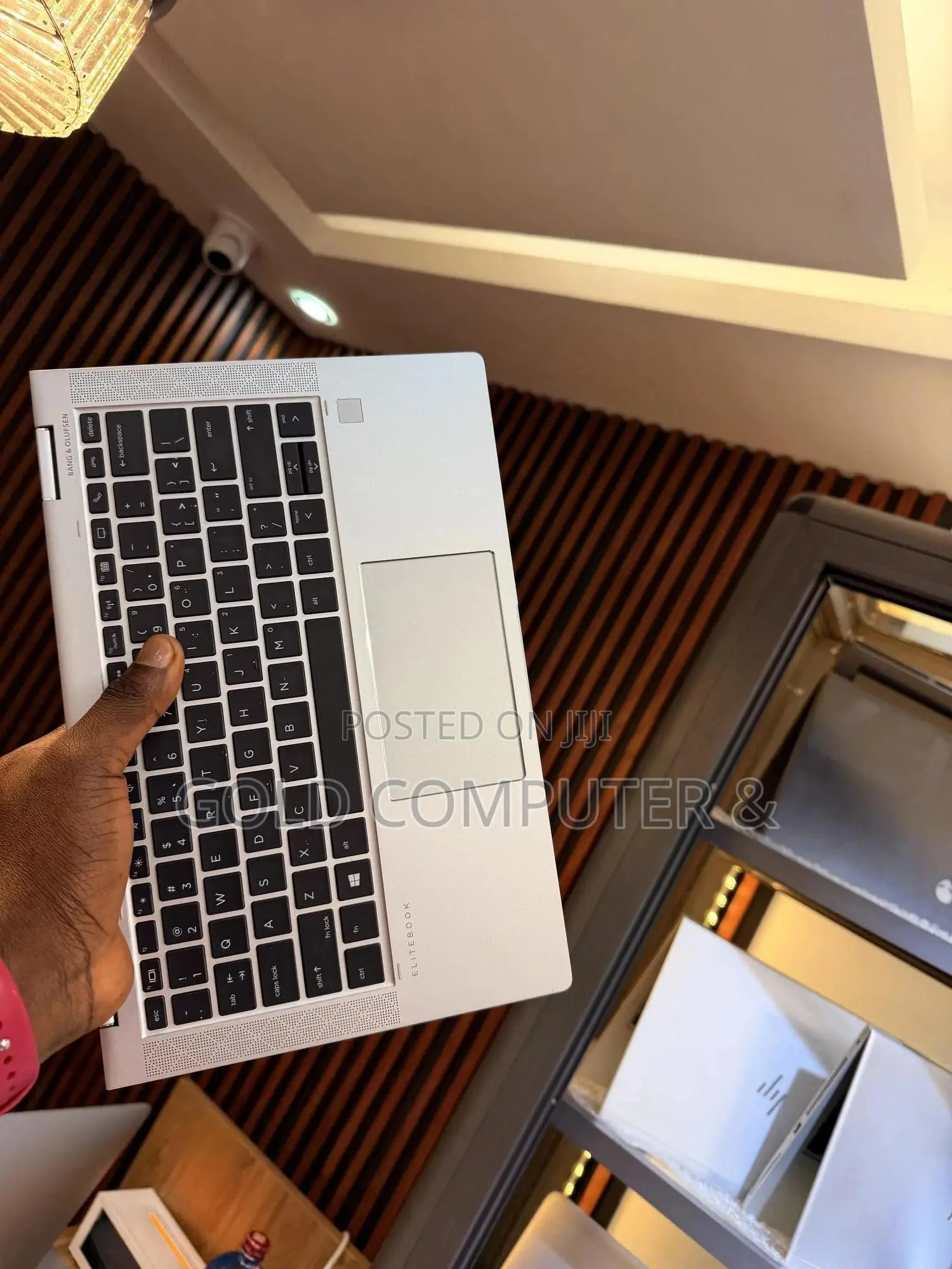 Laptop HP EliteBook x360 1030 G4 16GB Intel Core i5 SSD 256GB