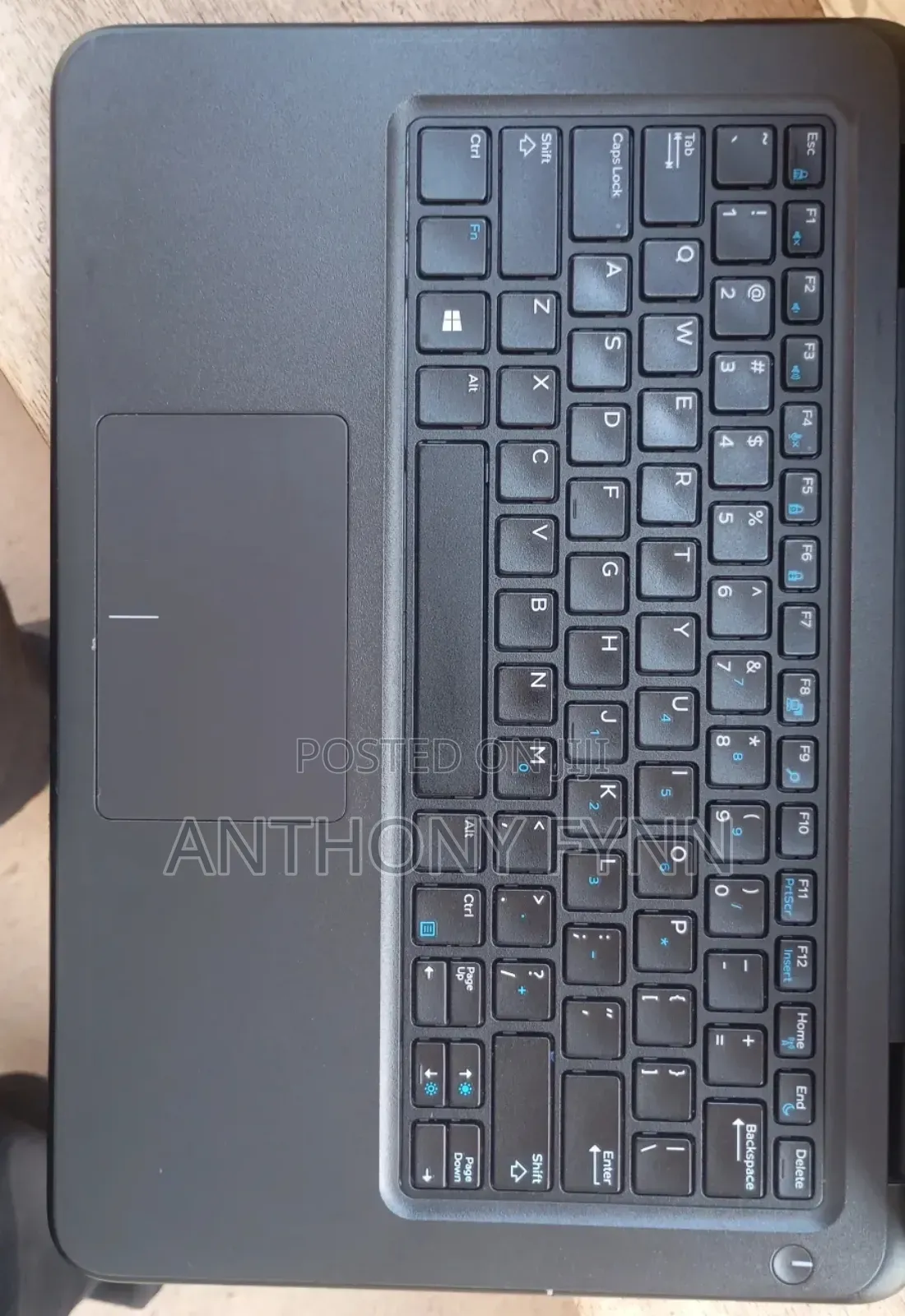 Laptop Dell Latitude 3310 8GB Intel Pentium SSD 128GB
