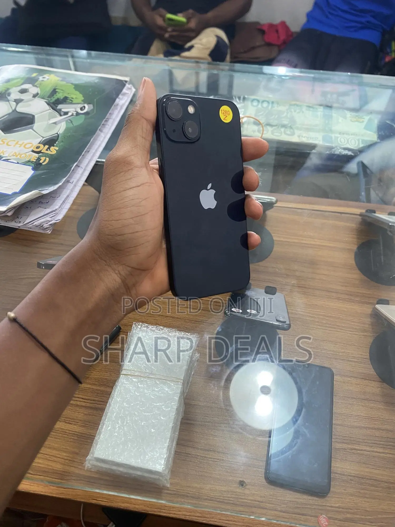 New Apple iPhone 13 128 GB Blue
