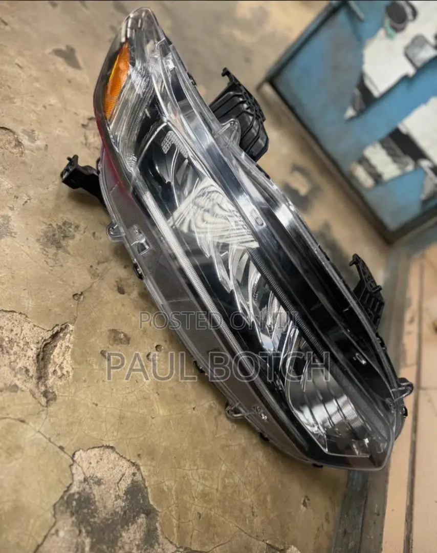 Honda Accord 2018- 2022 Headlight