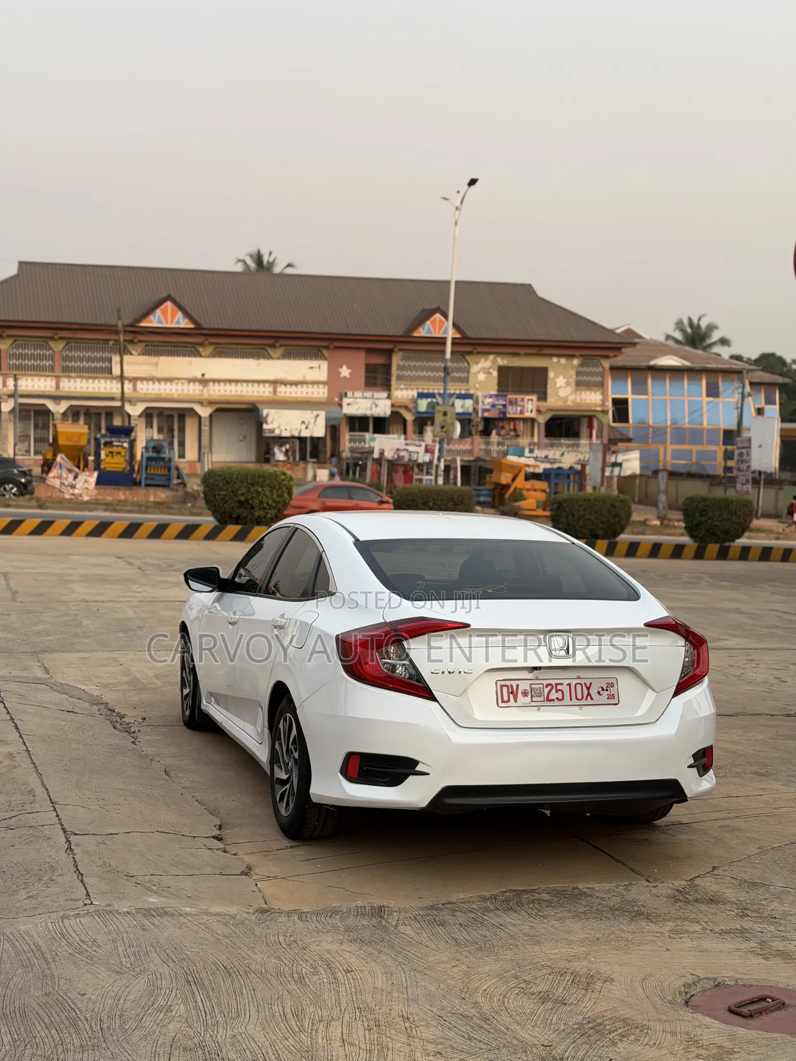 Honda Civic EX 4dr Sedan (1.5L 4cyl) 2016 White