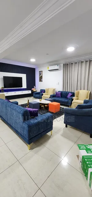 Furnished 6bdrm House in Boundary Road, East Legon for rent