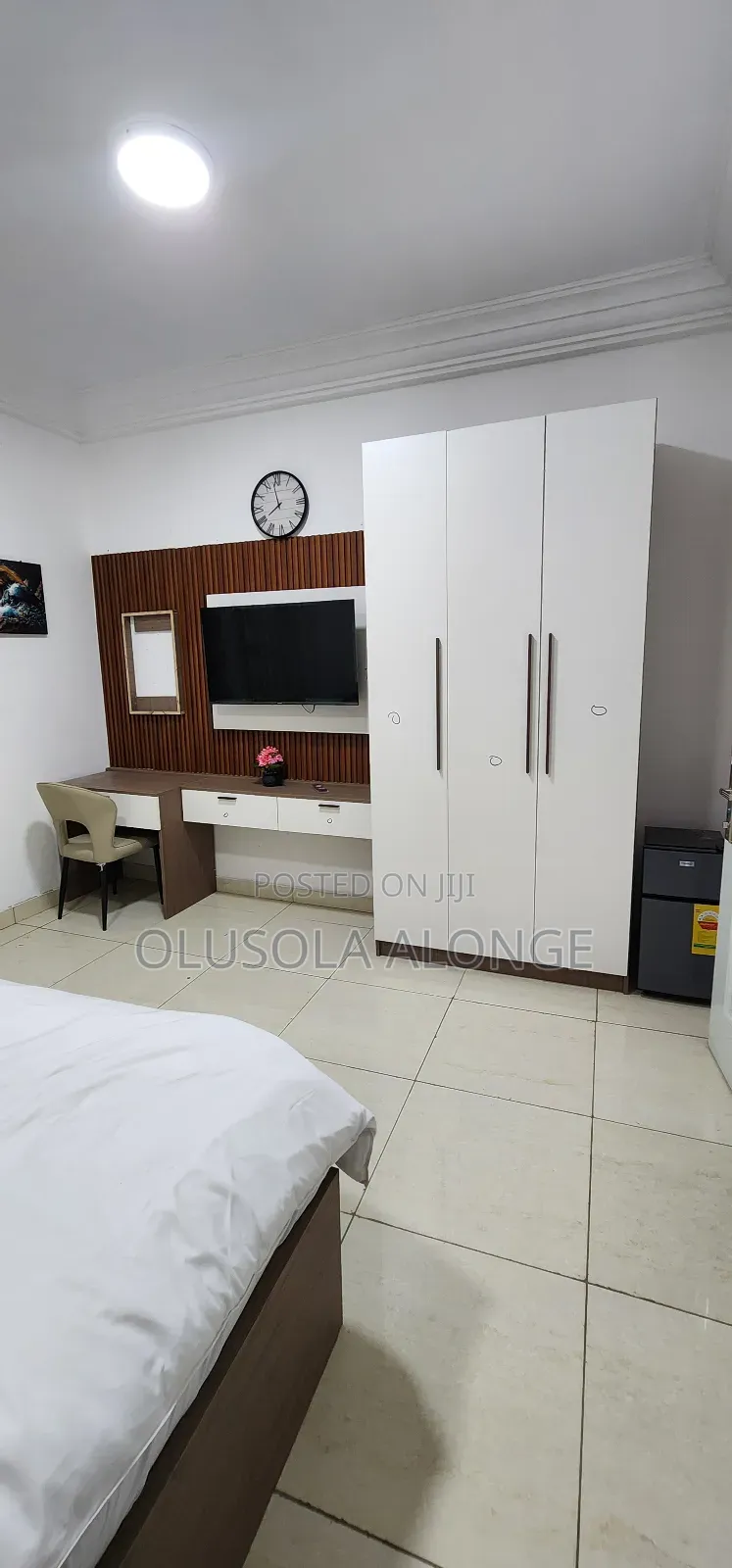 Furnished 6bdrm House in Boundary Road, East Legon for rent