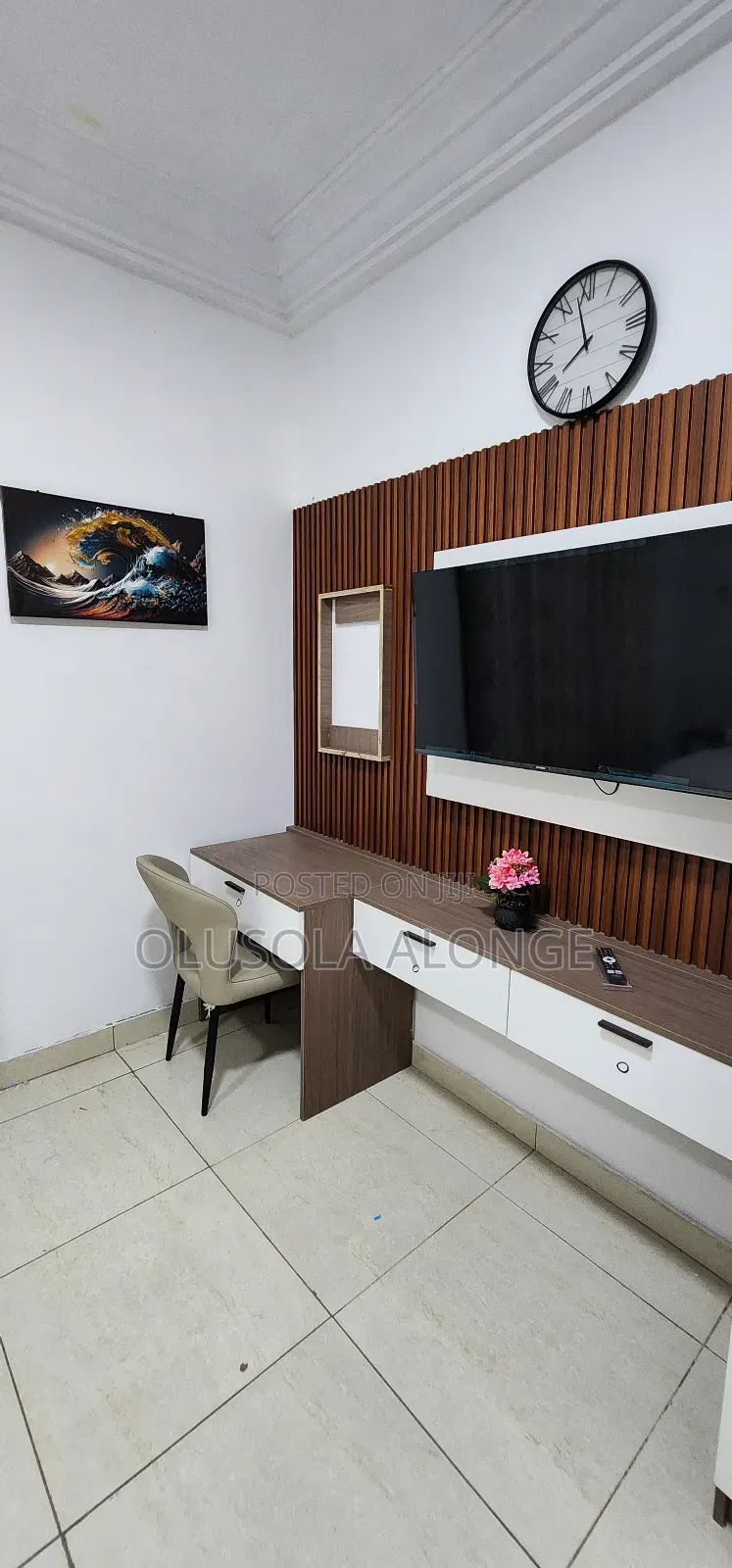 Furnished 6bdrm House in Boundary Road, East Legon for rent