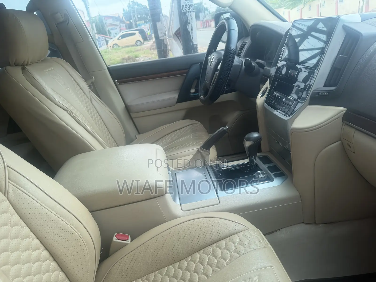 Toyota Land Cruiser 4.0 V6 GXR 2016 Black