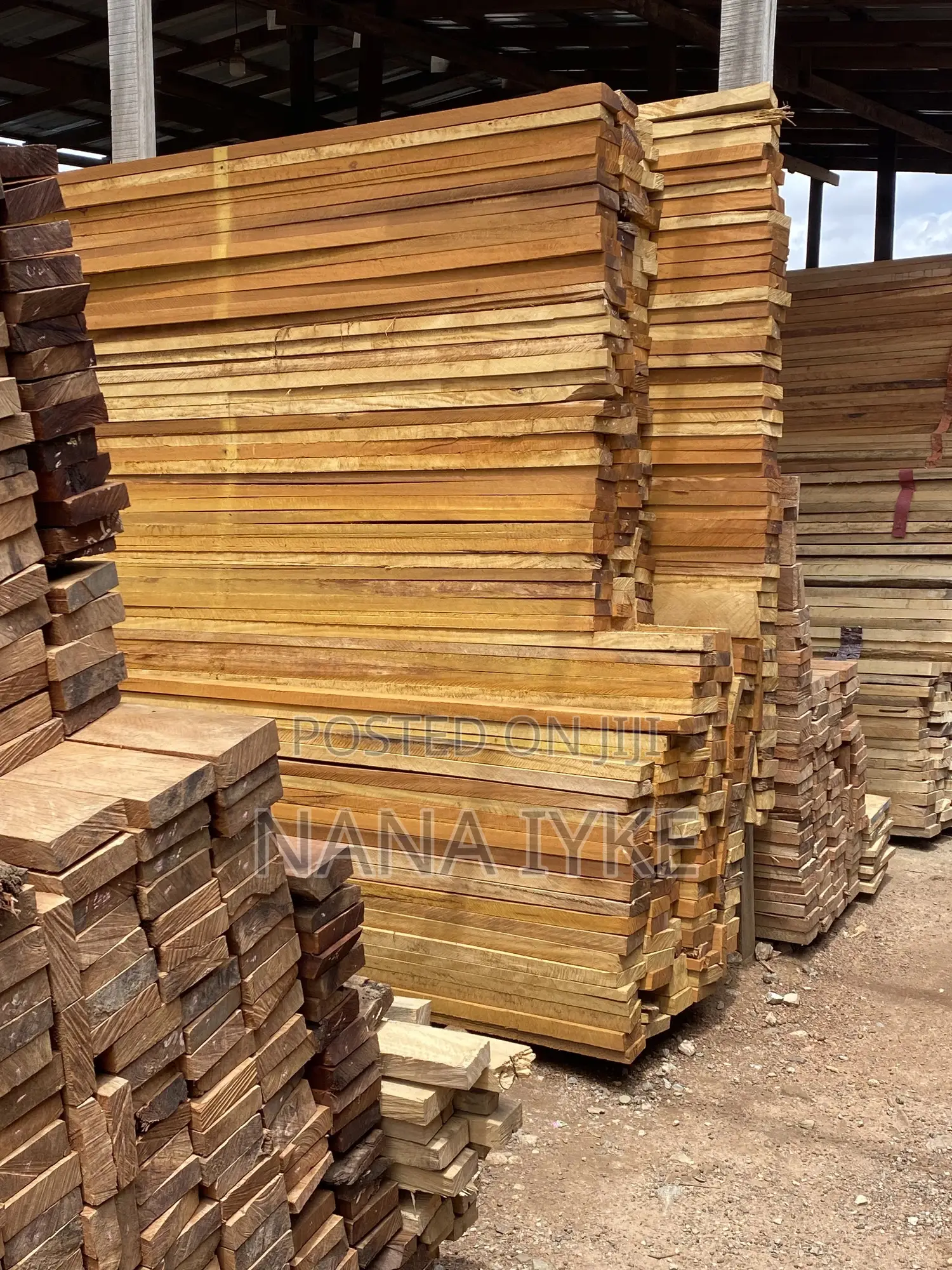 Roofing and Furniture Wood for Sale at an Affordable Price