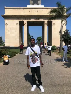 Shatta Movement Street Crown Streetwear T-Shirt