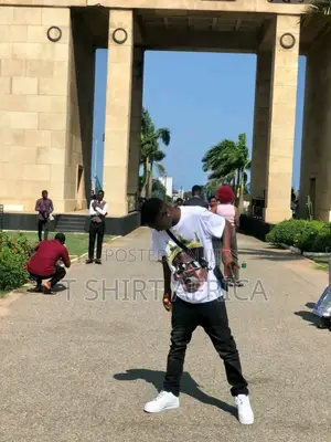 Shatta Movement Street Crown Streetwear T-Shirt