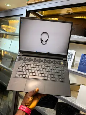 Laptop Alienware M17x R2 16GB Intel Core i7 SSD 1T
