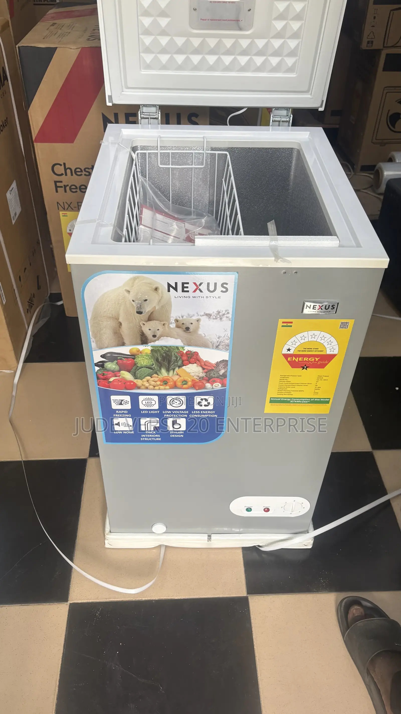 Nexus Chest Freezer 95net Liter