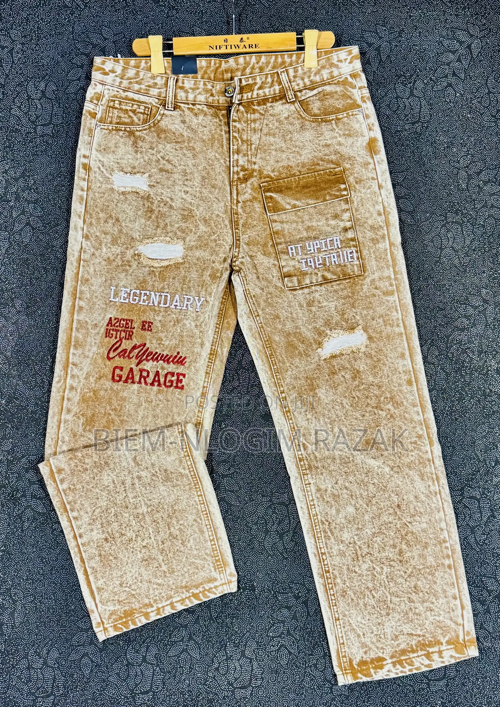 High Quality Size 38 Baggy Jeans Available in Stock