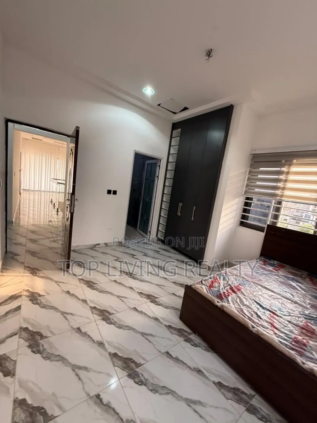 Furnished 4bdrm Townhouse/Terrace in Police City, Ashaley Botwe