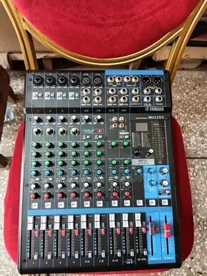 Yamaha Mg12xu Mixer